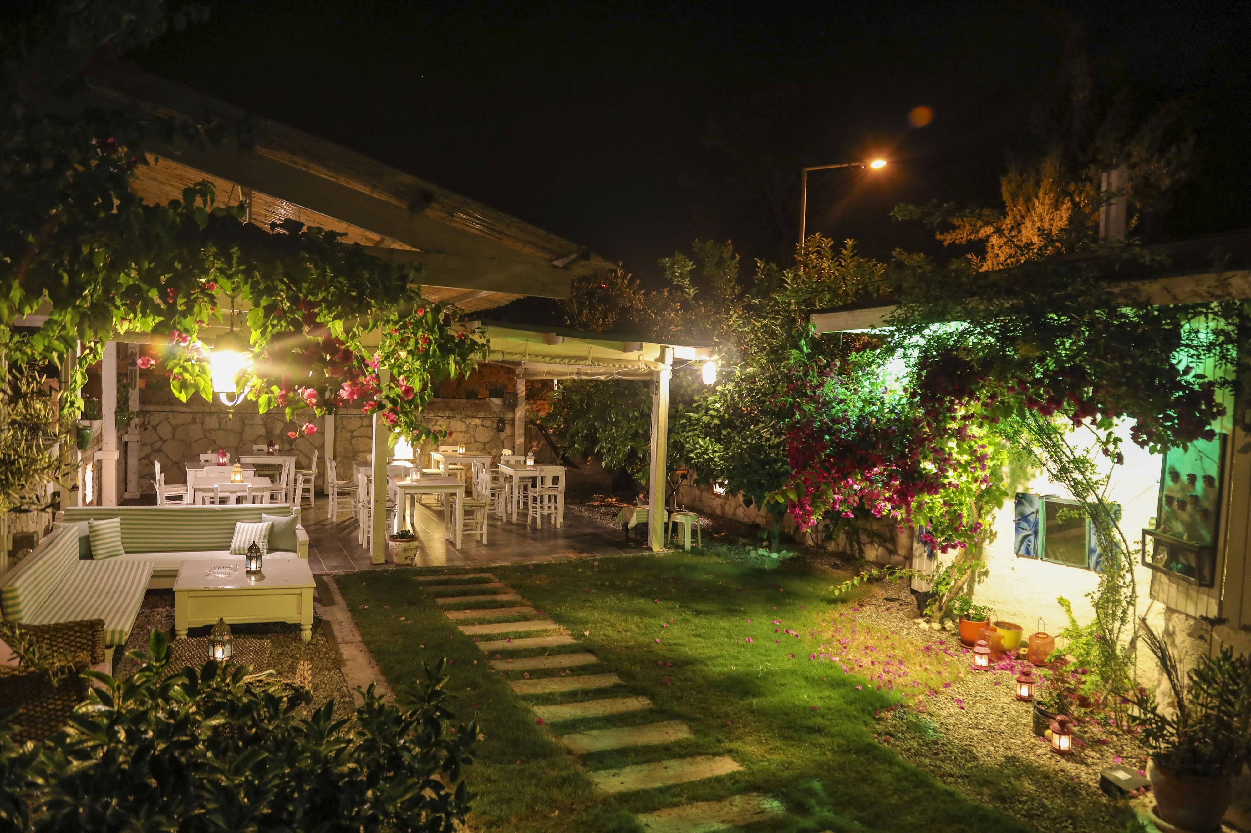 Sari Gelin Alacati Hotel Exterior foto