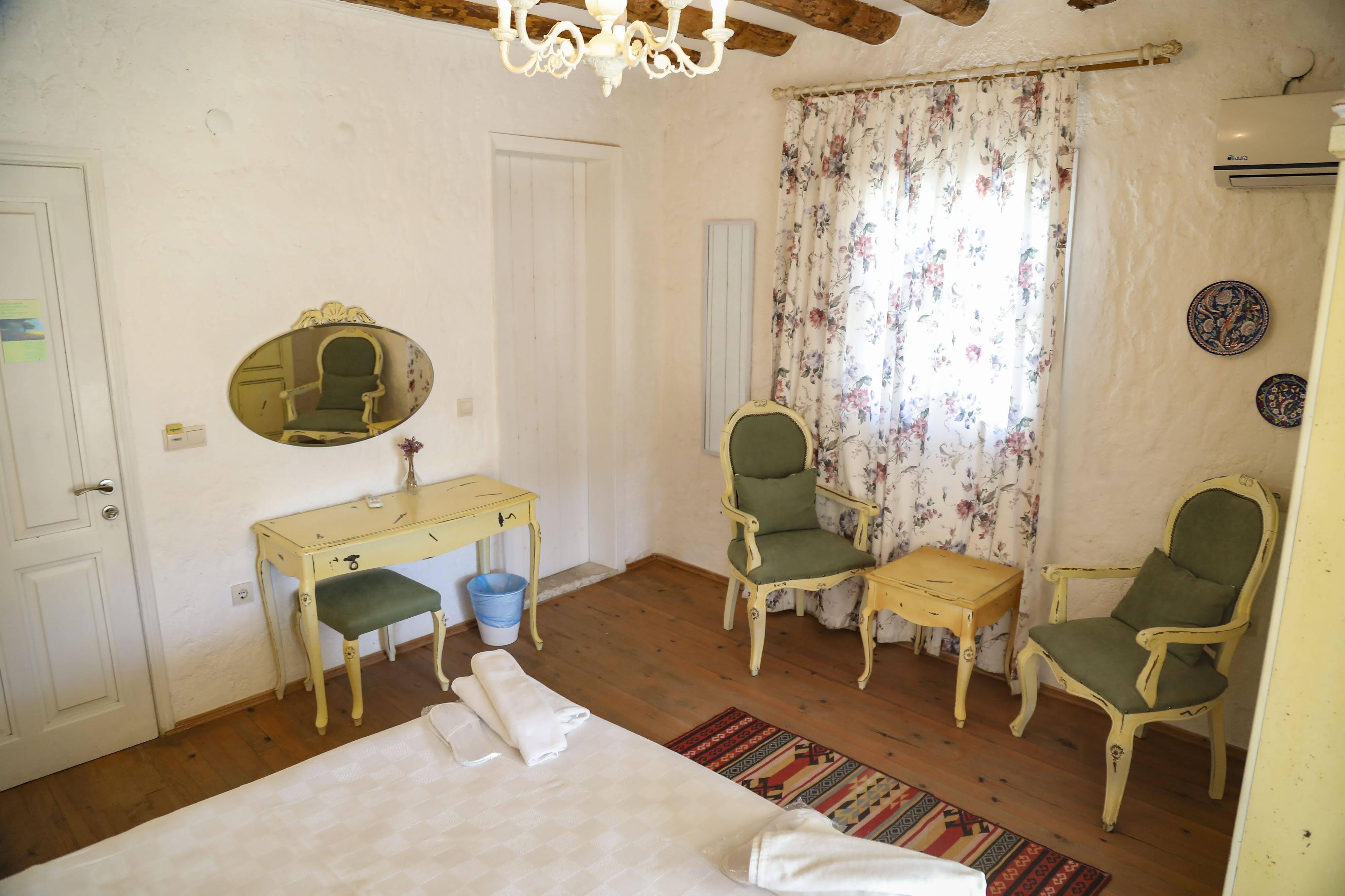 Sari Gelin Alacati Hotel Exterior foto